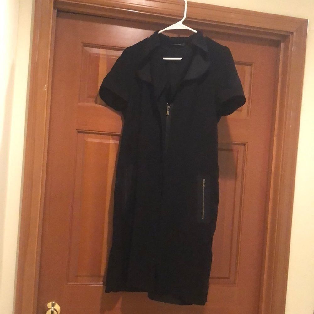 Tahari front zip dress